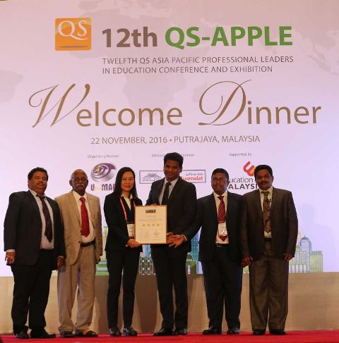 QS-4-Star-Award